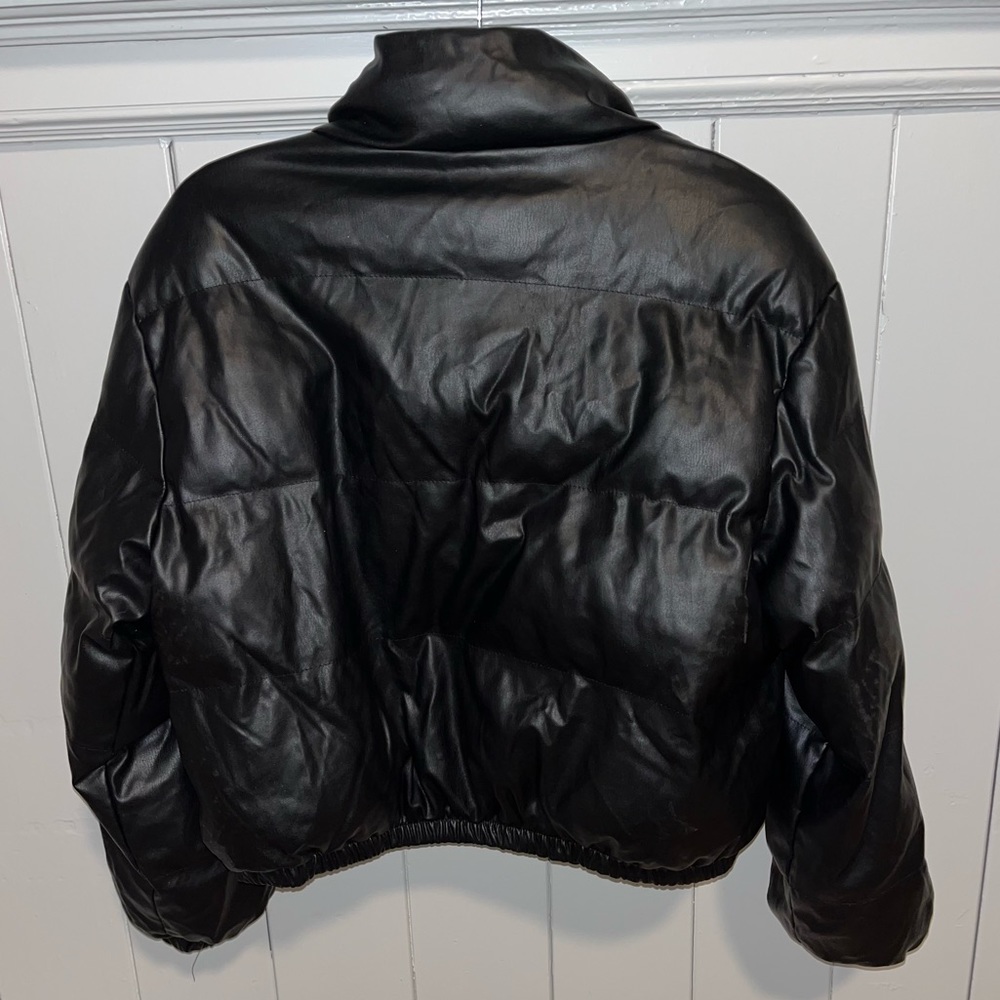 Quilted Stand Collar Puffer Jacket - Picture 10 of 10